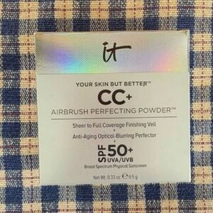 IT Cosmetics CC+ Airbrush Perfecting Powder SPF 50+